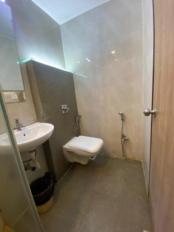 Hotel Airport Prime -Near Mumbai International Airport Andheri East Экстерьер фото