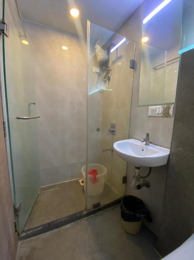 Hotel Airport Prime -Near Mumbai International Airport Andheri East Экстерьер фото